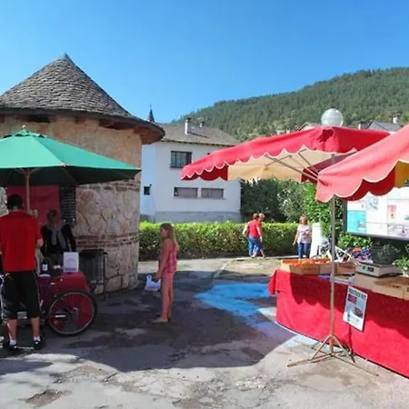 Mobil-home 25m² Avec Terrasse A - Api-1-52-356 אתר קמפינג מיירואה