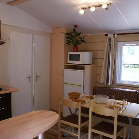Mobil-home 25m² Avec Terrasse A - Api-1-52-356 * Meyrueis
